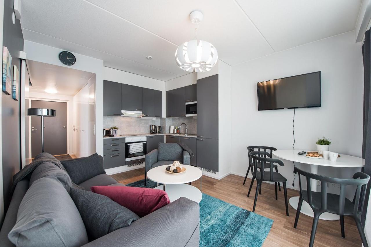 Forenom Serviced Apartments Vantaa Neilikkatie エクステリア 写真
